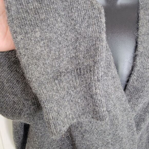 Astr the label gray wool blend wrap sweater size medium - Picture 5 of 7